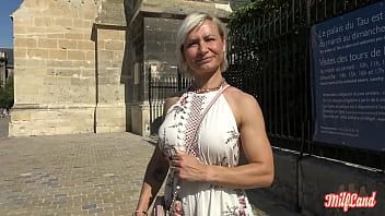 Play Sexy milf Kim wants a young cock to satisfy her cravings part 1