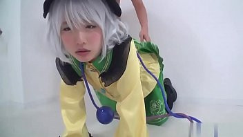 Play Japanese cosplay