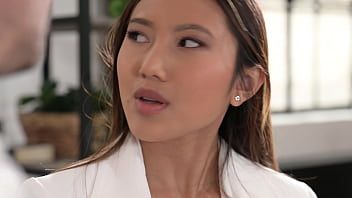 Play FREE Soft Scene - Racy Real Estate Agent May Thai Seduces Client Into No Holes Barred Fucking GP2740
