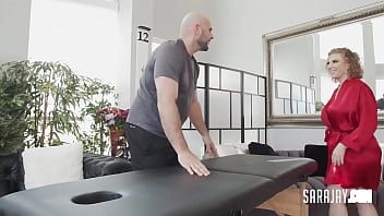 Play Big Dick Slaps Cock Lovers Sara Jay & Carmella Clutch And They Love It