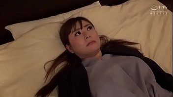 Play Office lady is hypnotized to obey master