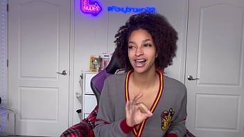 Play Foxybrown20 Story time stranger from walmart