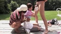 Play Public Blowjob: Skinny Asian Teen's Risqué Golf Lesson