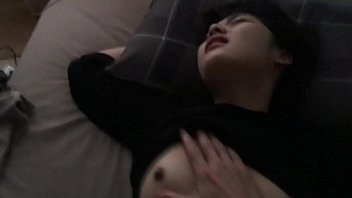 Play Japanese amature girl rie