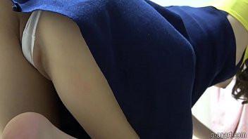 Play Japanese Girl Tits and Wedgie Exposed while Cleaning