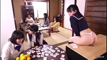 Play Japanese gloryhole