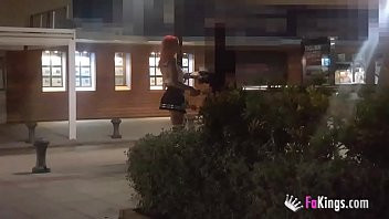 Play Candy Doll is lost, and needs a good samaritan to get back home