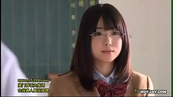 Play Schooluniformed Japanese teen