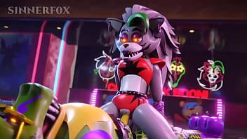 Play Monty and Roxy
