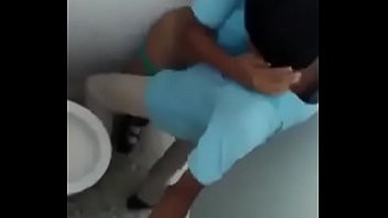 Play Sexo en escuela pública dominicana